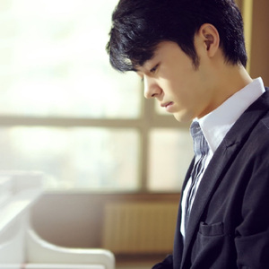 刘玥的闺蜜汪珍珍在健身
